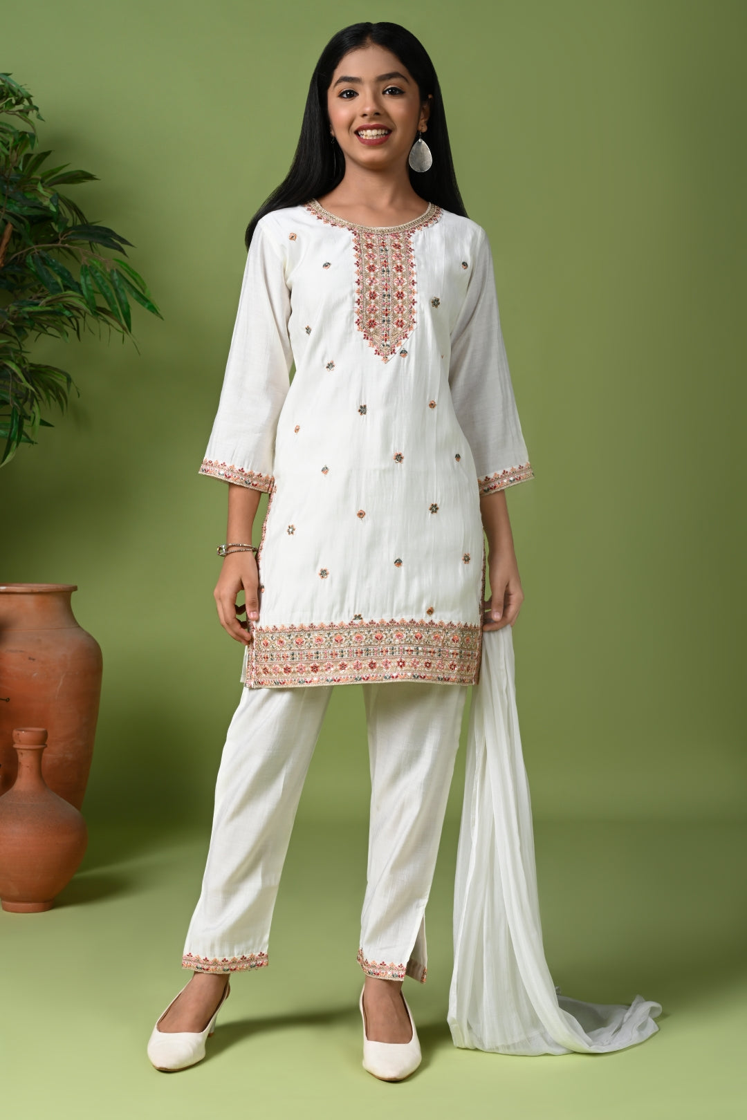 White Kurta Set with Intricate Embroidery & Dupatta